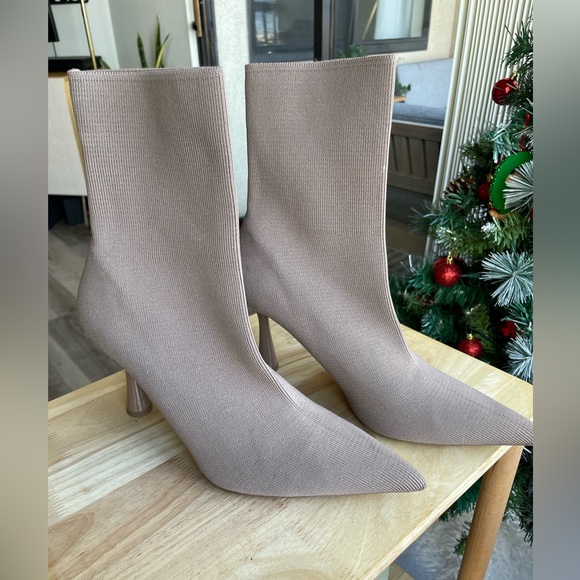 Zara tan stretch booties!  Size 40.  Worn once.  3inch heel. - Picture 2 of 4